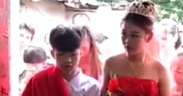 החתן והכלה רק בני 13: החתונה שמעוררת זעם בסין