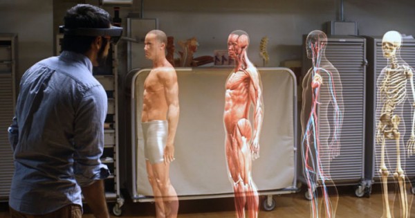 שדרוג בעולם הפלסטיקה: המנתחים ישתמשו במשקפי מציאות מדומה