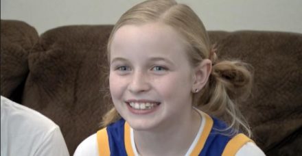 בת 9 לא ויתרה לכדורסלן סטפן קארי – וזה השתלם לכולנו