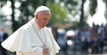 האפיפיור מודה: כמרים ובישופים השתמשו בנזירות כשפחות מין