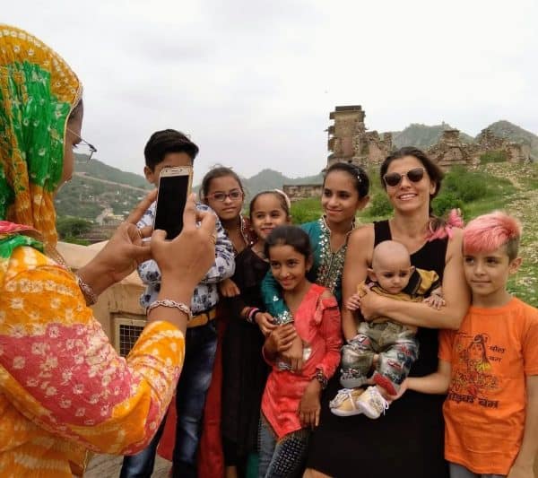 דניאלה דורון ומשפחתה. צילום ביתי