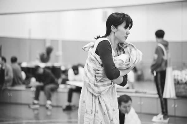 מתוך החזרות לגרסה הסינית של "אשכבה"