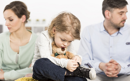 "בוא אני אספר לך מי זה אבא": 10 דברים שאסור להגיד לילדים כשמתגרשים